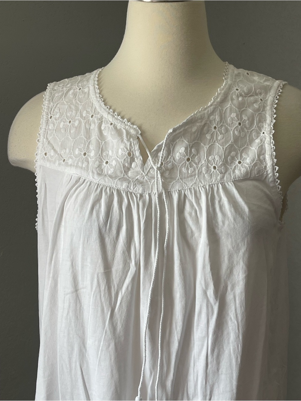 Sigrid Olsen White Eyelet Trim Cotton Chemise Slip - Picture 3 of 7